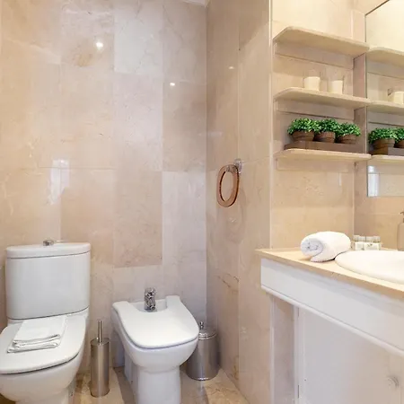 Andalucia Del Mar By Rent Me * מארבלה