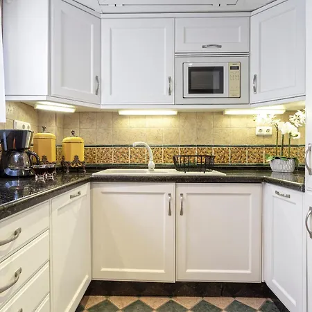 Andalucia Del Mar By Rent Me