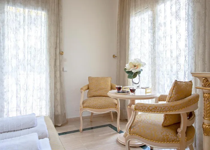 Апартаменти Andalucia Del Mar By Rent Me